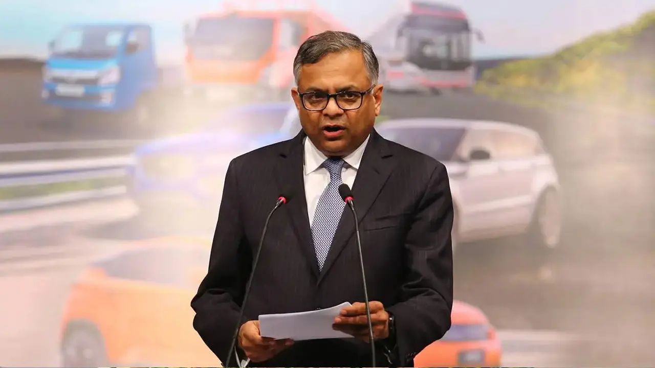 টাটা সন্সের চেয়ারম্যান এন চন্দ্রশেখরনের পদত্যাগ, বার্ষিক আয় কত?