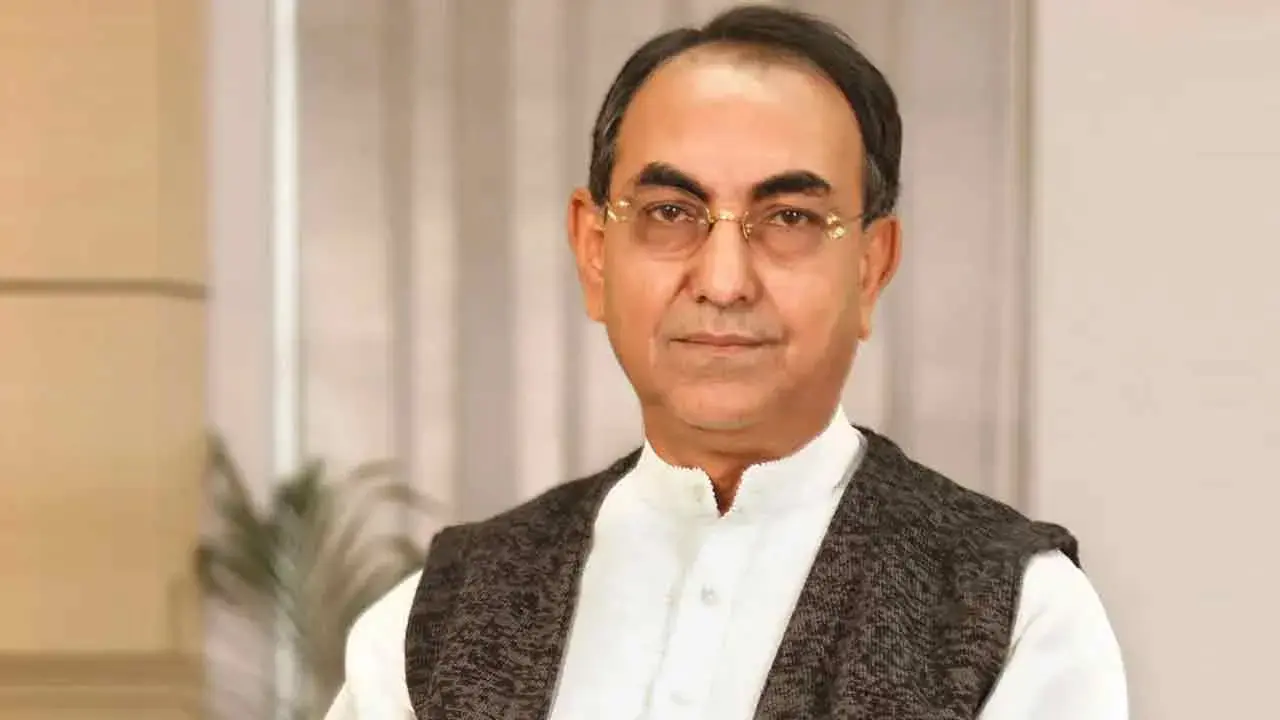 চিকিৎসা শেষে ২ সেপ্টেম্বর দেশে ফিরছেন মির্জা আব্বাস