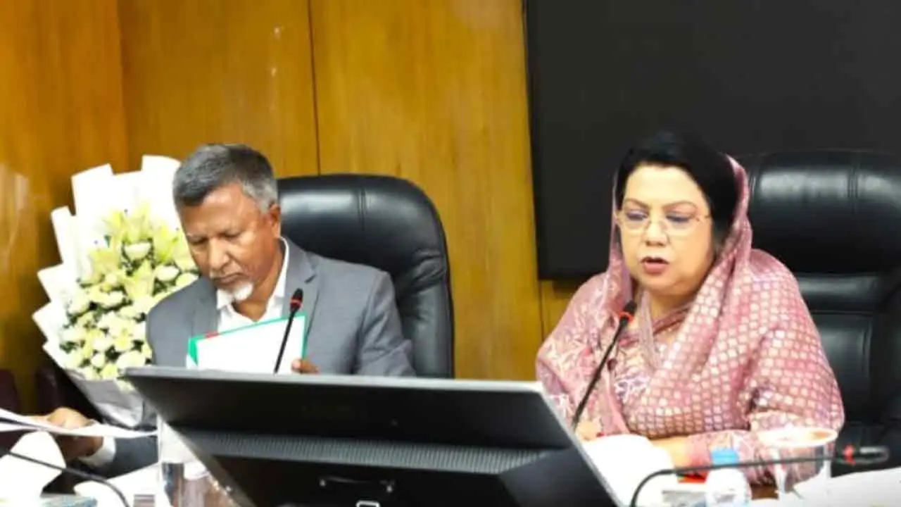 খাদ্য কর্মসূচির সুফল উপকারভোগীদের কাছে পৌঁছানো নিশ্চিত করতে হবে