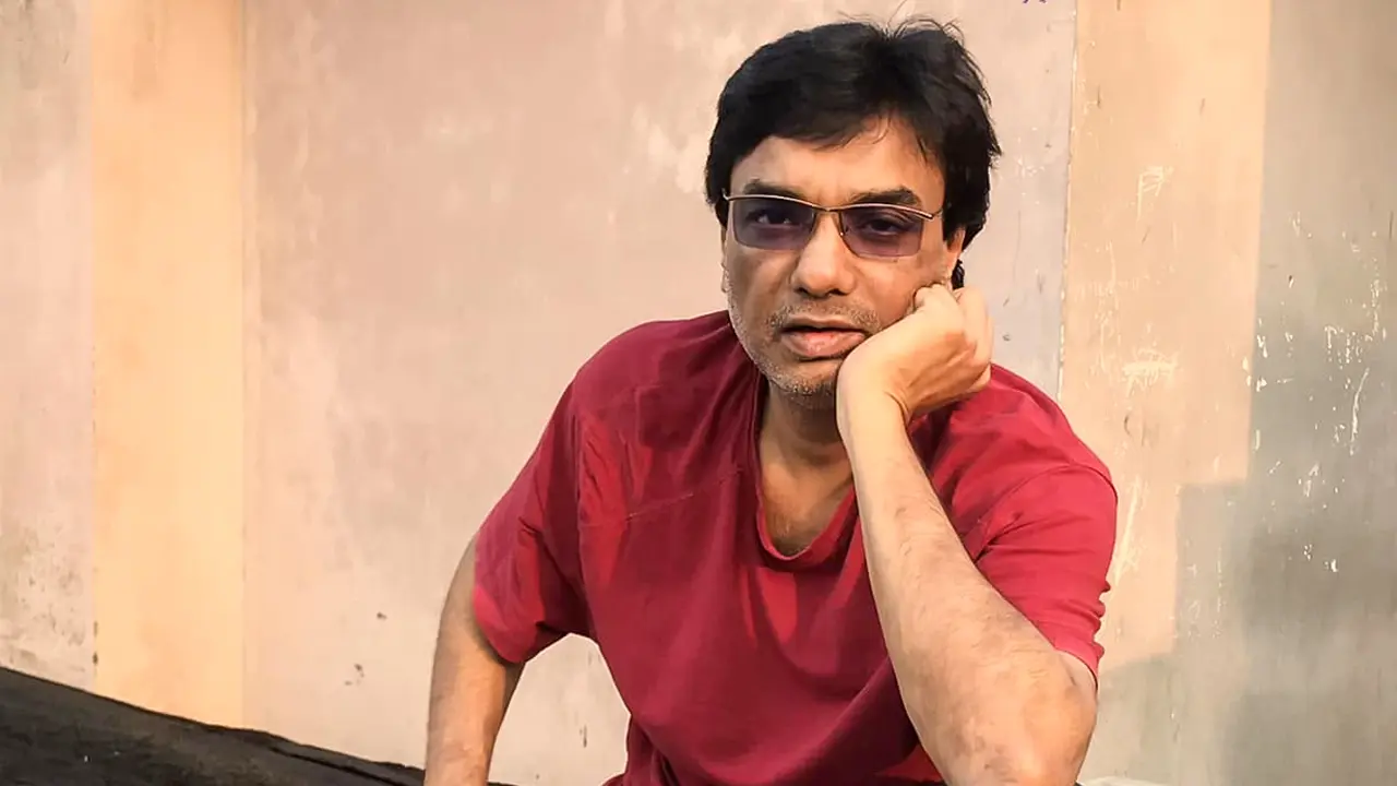 পাঁচ বছর পর সিনেমার গানে আগুন