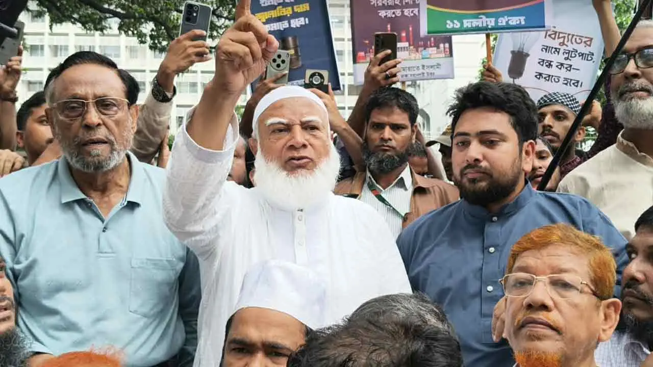 ‘আমরা কাউকে অসম্মান করতে আসিনি, জনগণের দাবি নিয়ে এসেছি’
