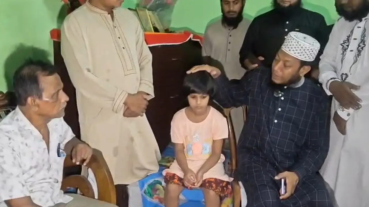 নিহত সাংবাদিক দেবাশীষের পরিবারের পাশে থাকার আশ্বাস আমির হামজার