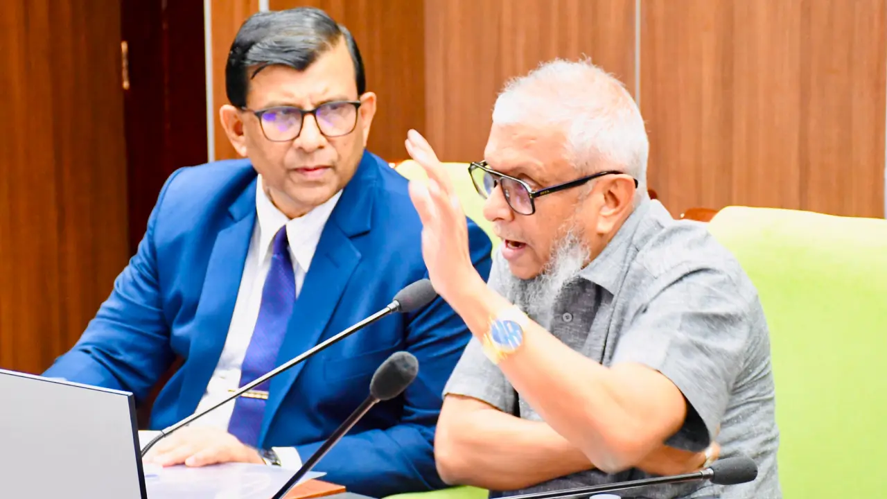আমিরাতে বাংলাদেশিদের ভিসা বাতিলের সুনির্দিষ্ট কারণ এখনো জানে না সরকার
