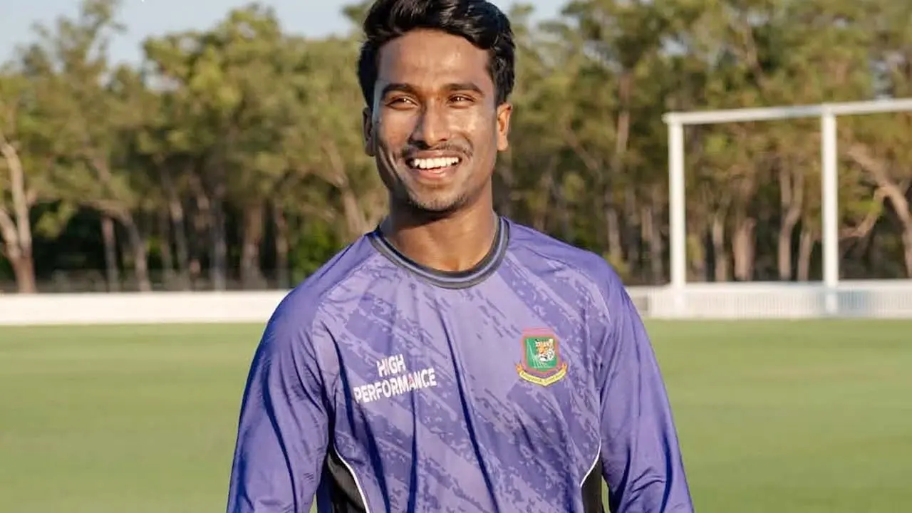 ২১৯ রান ৩১৯ না হওয়ার আক্ষেপ আরিফুলের