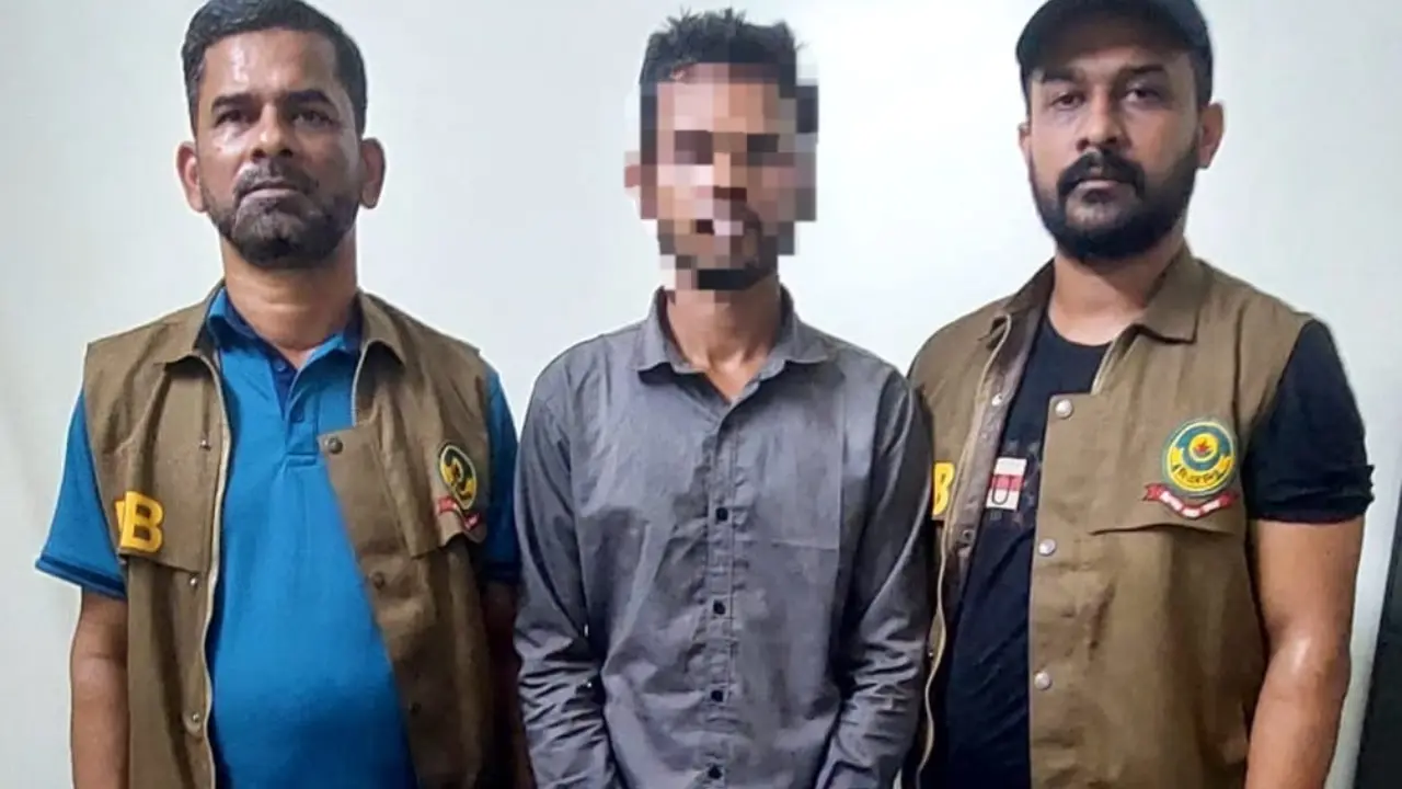 চট্টগ্রামে জাল টাকা ও তৈরির সরঞ্জামসহ যুবক গ্রেপ্তার