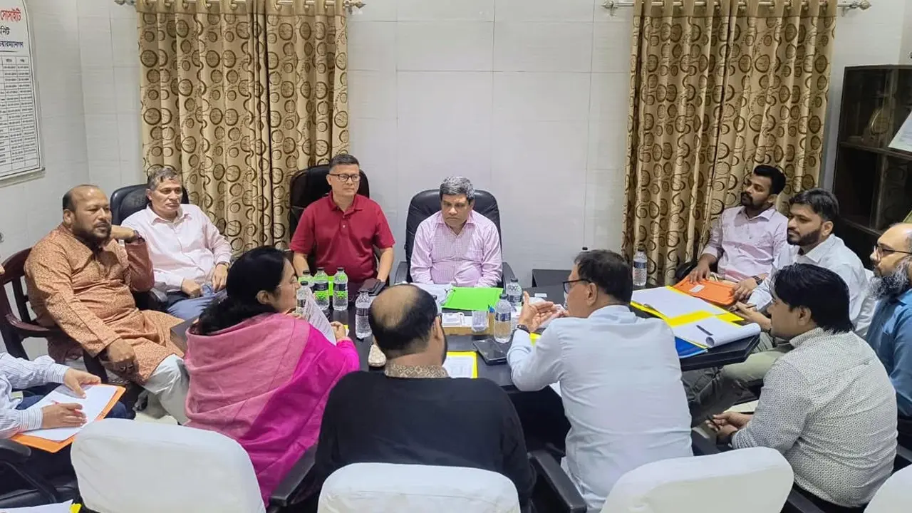 চট্টগ্রাম রেড ক্রিসেন্টের সভা ও নির্বাচন কমিশন গঠন