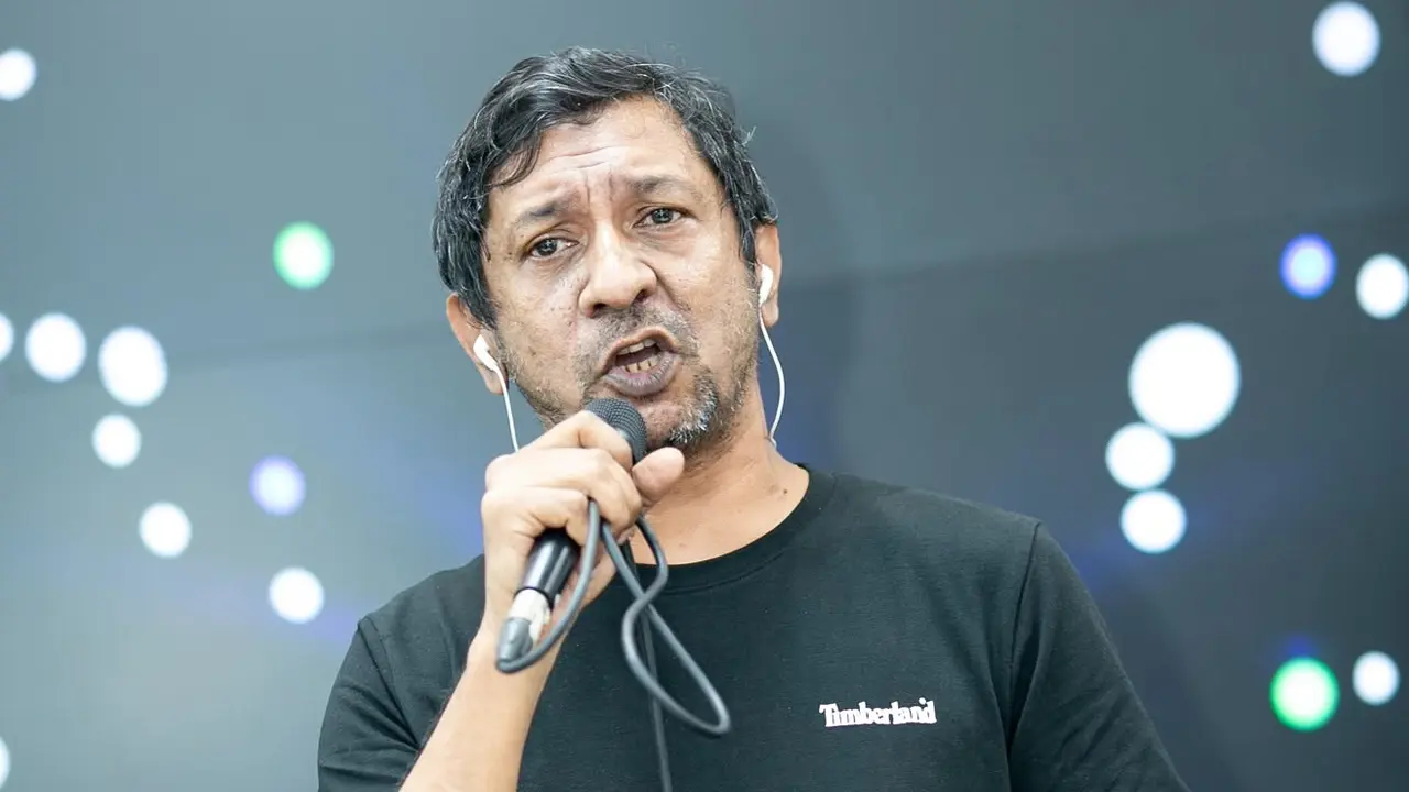 রাতে টিএসসিতে গাইবে ‘আভাস’, ভক্তদের আমন্ত্রণ তুহীনের