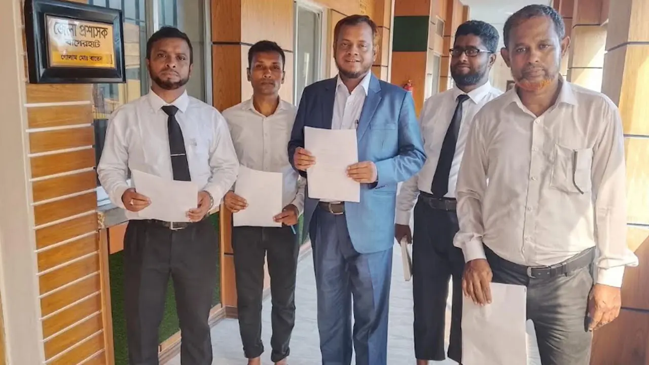 বাগেরহাটে চার সহকারী সরকারি কৌঁসুলির পদত্যাগ