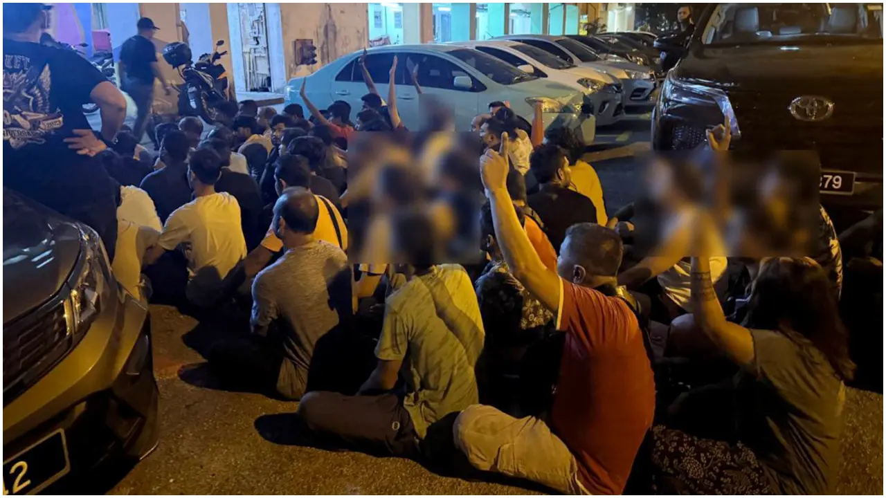 মালয়েশিয়ায় ব্যাপক ধরপাকড়, ৪৬০ বাংলাদেশি গ্রেপ্তার