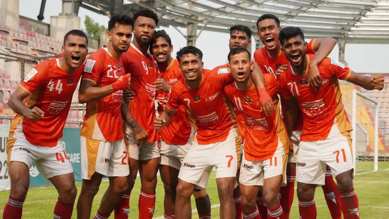 আগস্টে হামজাদের ক্যাম্প, ১৮ সেপ্টেম্বর লিগ ও ২২ সেপ্টেম্বর ফেডারেশন কাপ