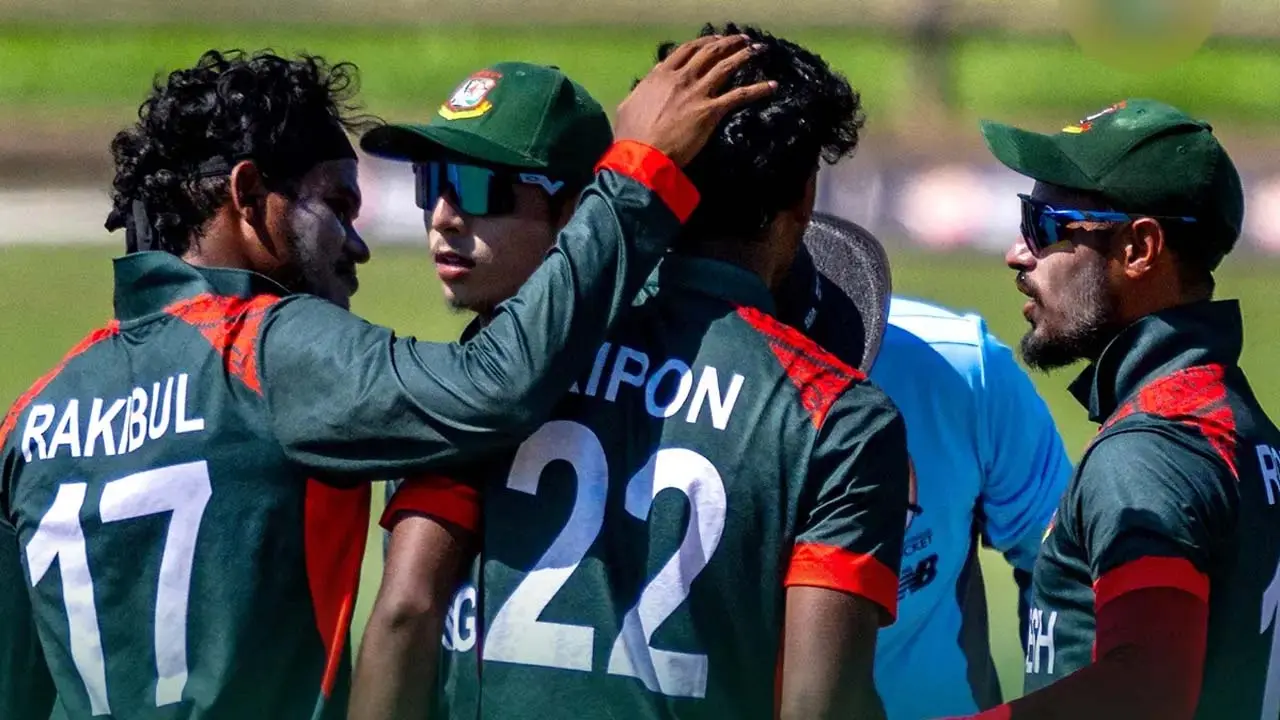 শুক্কুরকে অধিনায়ক করে অস্ট্রেলিয়ায় টপ টি-টোয়েন্টির দল ঘোষণা