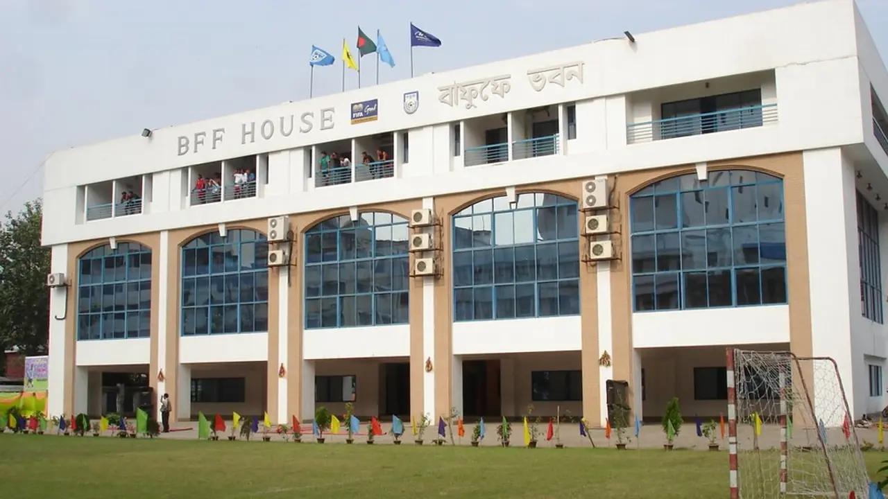 ৩৫ লাখ টাকা অগ্রিম পাওনা, বাফুফের স্টাফদের বেতন ‘ক্লোজড’