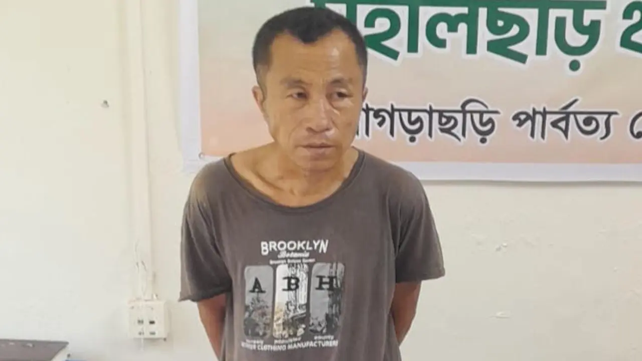 মহালছড়িতে পিস্তল-গুলিসহ ইউপিডিএফ সদস্য আটক