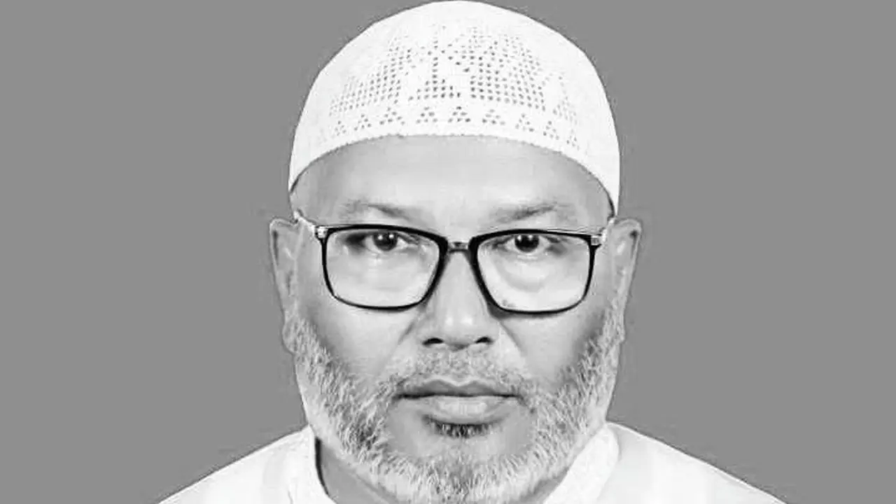 ভারতে যাওয়ার পথে সাবেক ইউপি চেয়ারম্যান গ্রেপ্তার