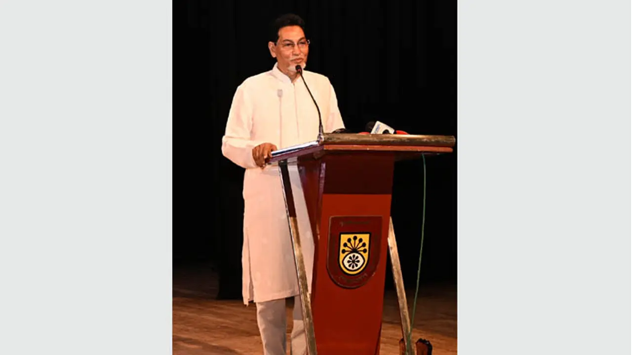 ‘ভঙ্গুর অর্থনীতি ঘুরে দাঁড় করাতে তারেক রহমান অক্লান্ত পরিশ্রম করছেন’