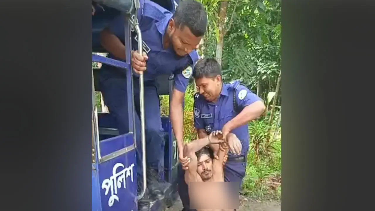 চুরি করতে গিয়ে গাছ থেকে পড়ে গেলেন চোর, উদ্ধার করতে ডাকলেন বাড়ির মালিককে