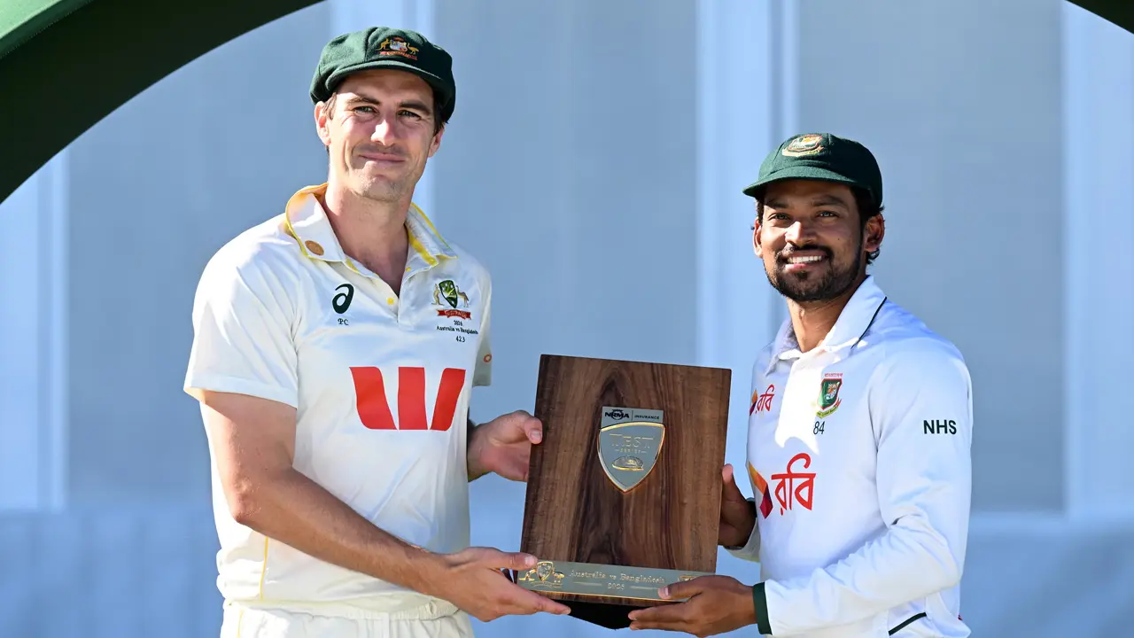 ‘অস্ট্রেলিয়া পরের বছরই আমাদের ডাকবে’, বিশ্বাস বাংলাদেশ কোচের