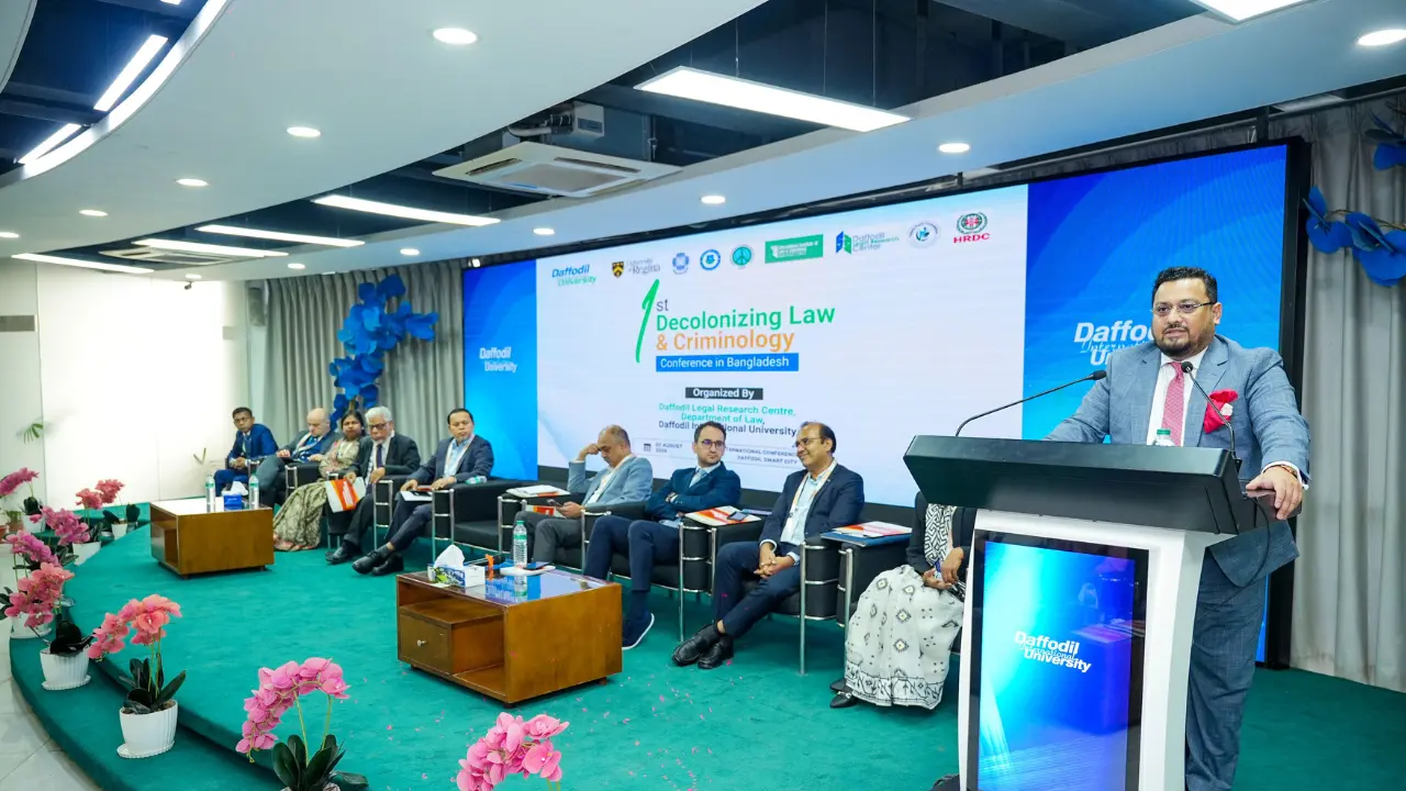 ড্যাফোডিলে ‘ডিকলোনাইজিং ল অ্যান্ড ক্রিমিনোলজি কনফারেন্স’ অনুষ্ঠিত