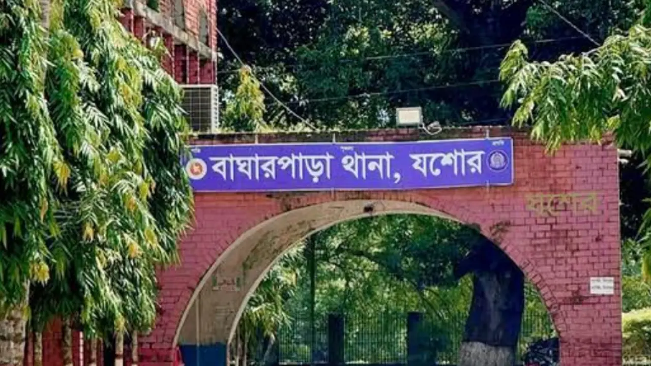 গলায় ওড়না পেঁচানো মায়ের লাশের পাশে ছিল শিশুর হাত-পা বাঁধা মরদেহ