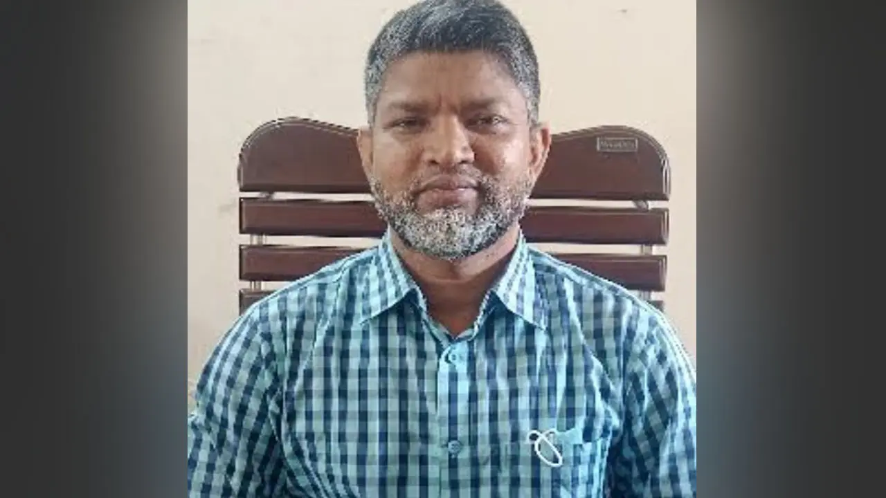 অফিসে যাওয়ার পথে ট্রাক চাপায় প্রাণ গেল জনস্বাস্থ্য প্রকৌশলীর