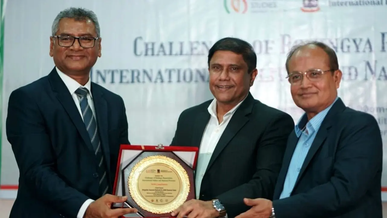 ‘রোহিঙ্গা সংকট বাংলাদেশের জন্য একটি বড় জাতীয় নিরাপত্তা চ্যালেঞ্জ’