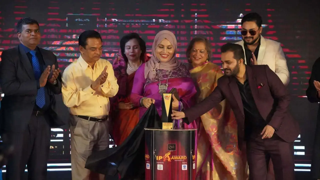 জমকালো আয়োজনে ‘২য় আইপা অ্যাওয়ার্ড’ অনুষ্ঠিত