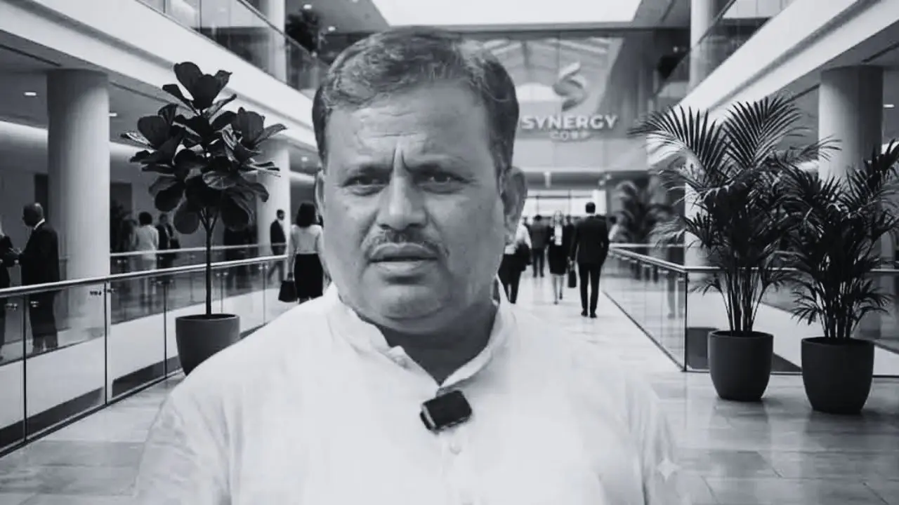 আইপিএসের লাইন বন্ধ করতে গিয়ে বিদ্যুৎস্পৃষ্ট হয়ে বিএনপি নেতার মৃত্যু