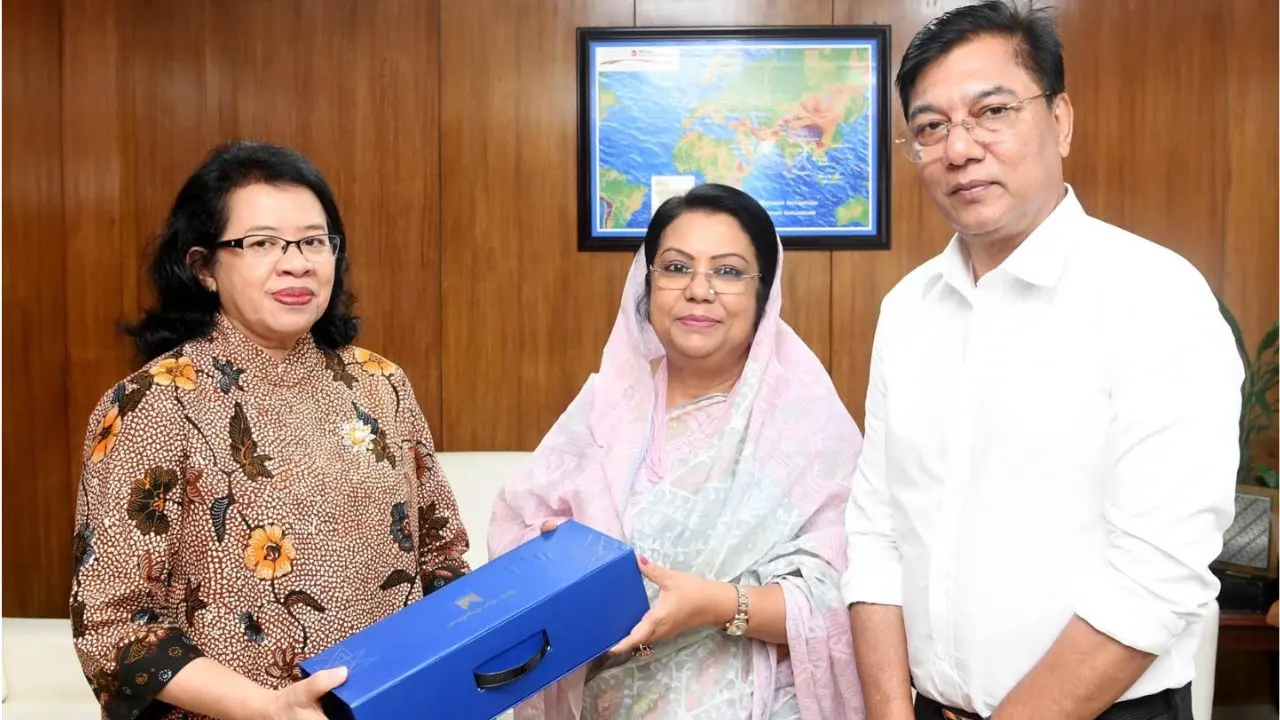 বাংলাদেশের পর্যটন খাতের উন্নয়নে একসঙ্গে কাজ করতে চায় ইন্দোনেশিয়া