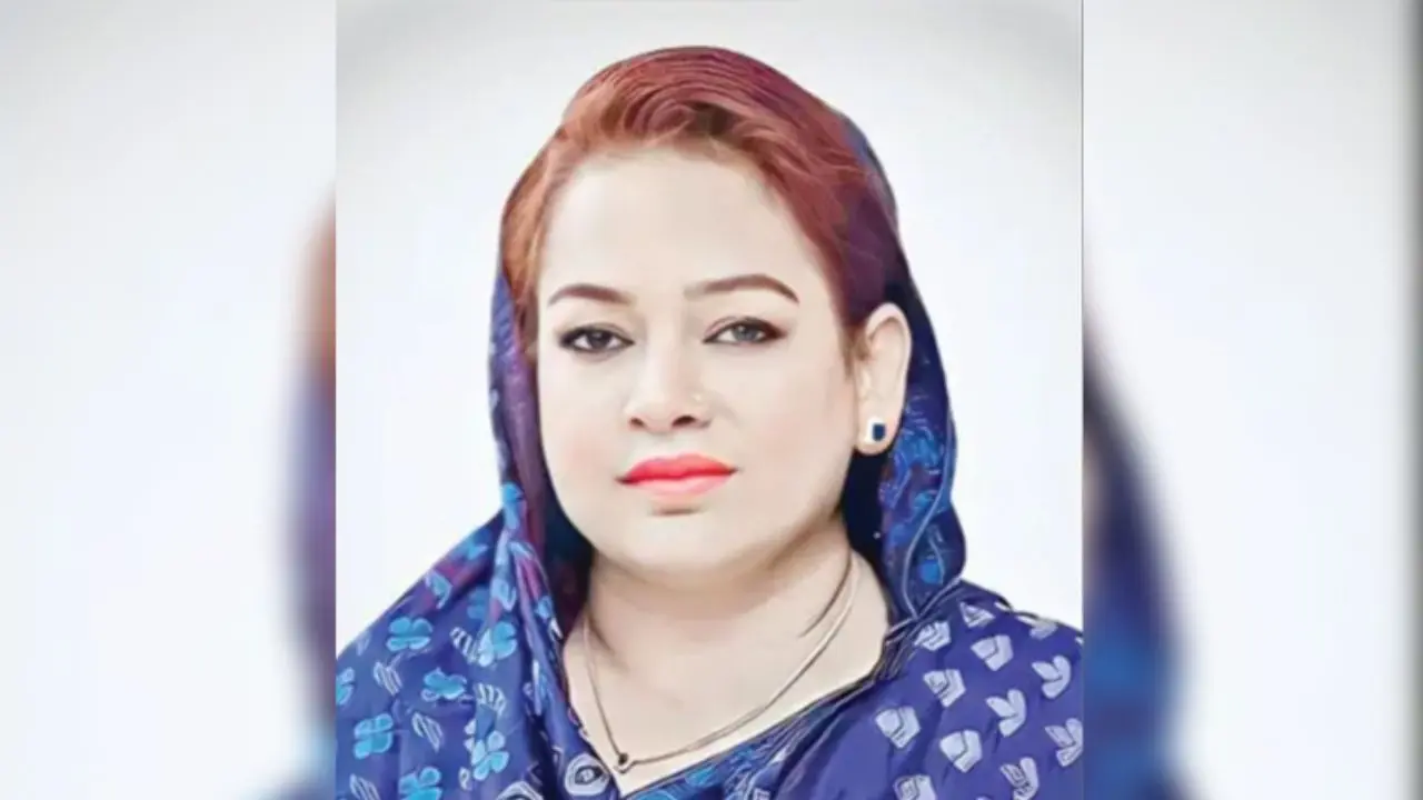 যুব মহিলা লীগের সহ-সভাপতি মোনালিসা ইসলাম তিন দিনের রিমান্ডে