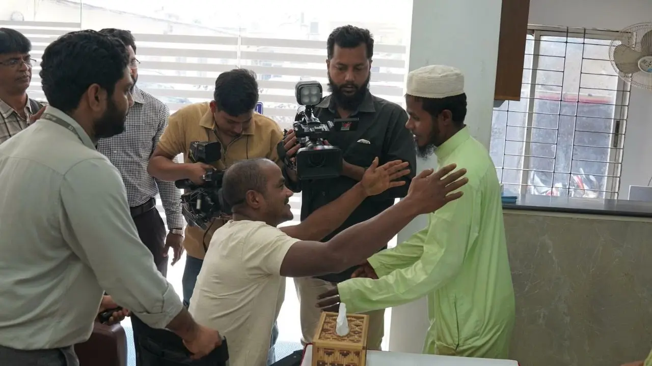 দশ বছর বয়সে নিখোঁজ, ২৫ বছর পর স্বজনদের কাছে ফিরল ফরিদ