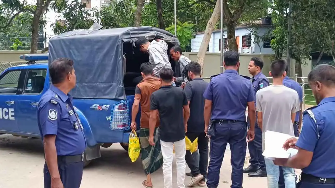 ঝিনাইদহে বিভিন্ন মেয়াদে ১৪ মাদকসেবীর কারাদণ্ড
