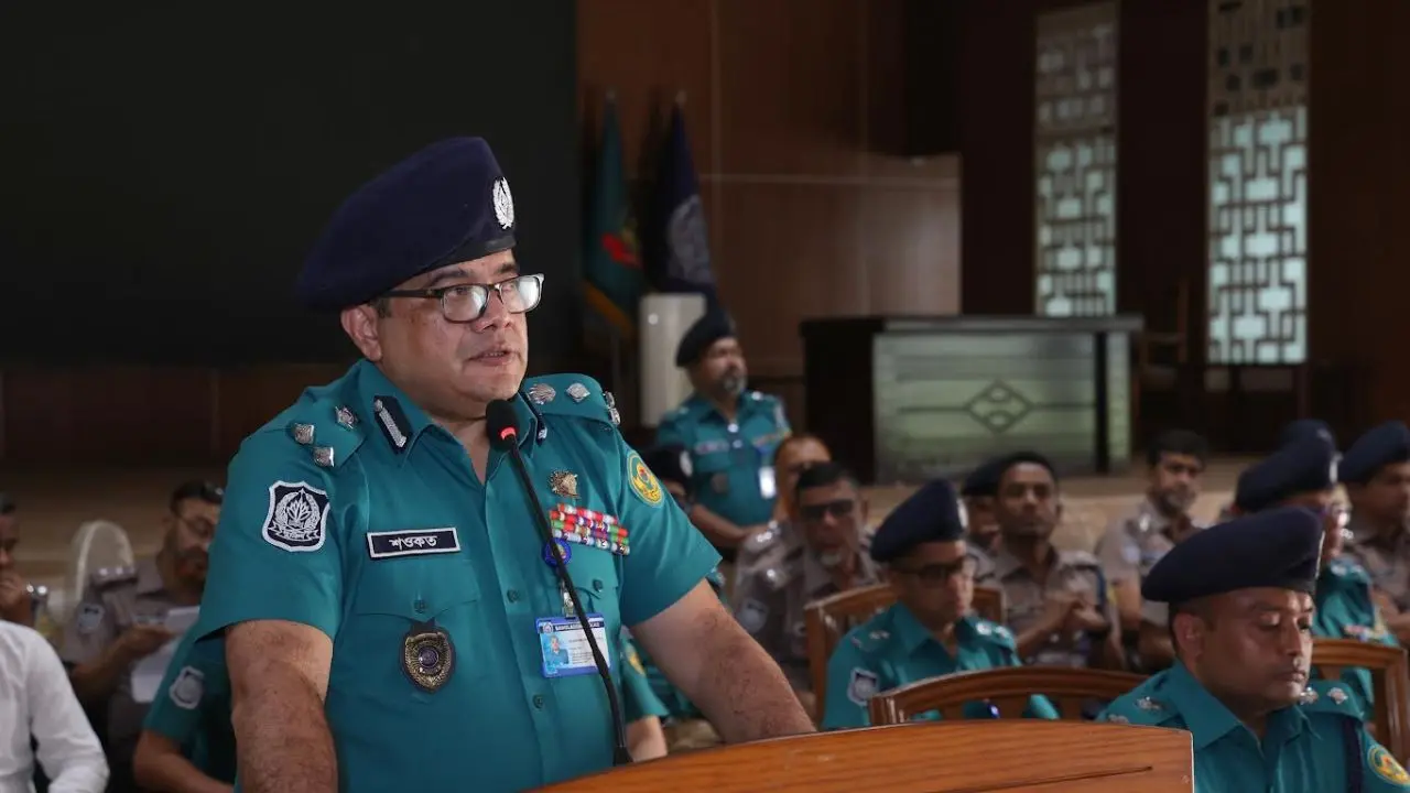জশনে জুলুস ঘিরে চট্টগ্রামে কঠোর নিরাপত্তা, সতর্ক থাকার নির্দেশ