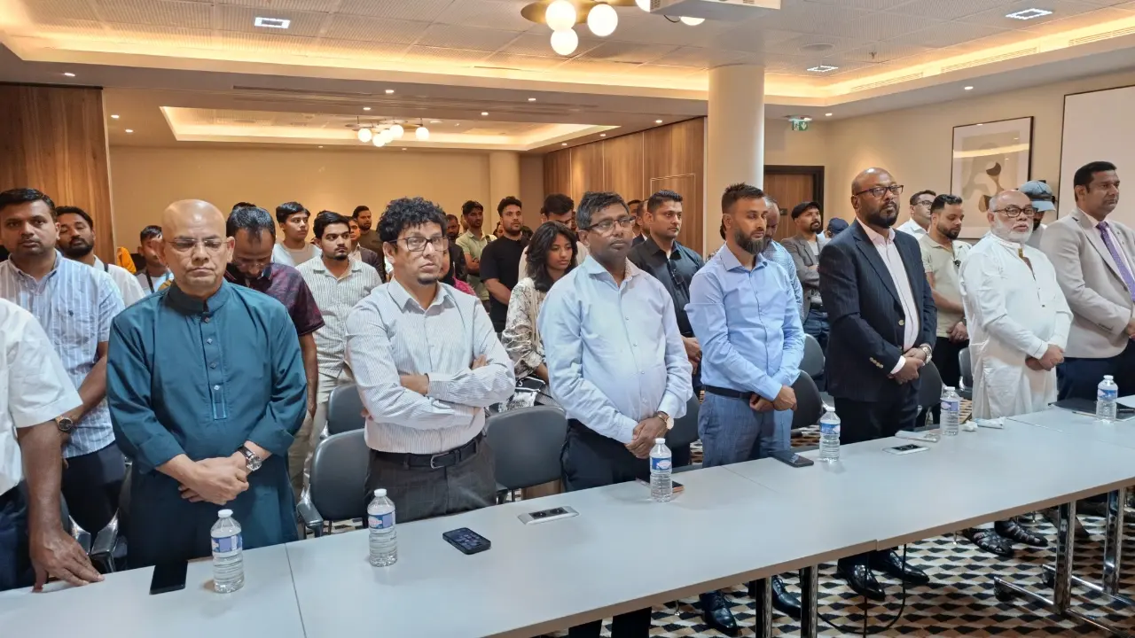 প্যারিসে ‘নজরুলের চেতনায় নতুন বাংলাদেশের অভিযাত্রা’ শীর্ষক সেমিনার