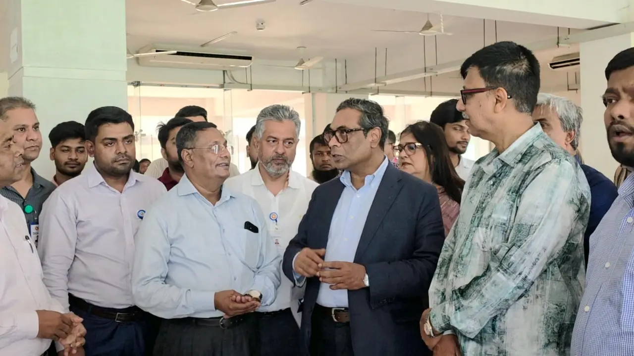 চার বছর ধরে অব্যবহৃত ভবন, ব্যবস্থা নিতে স্বাস্থ্য প্রতিমন্ত্রীর নির্দেশ