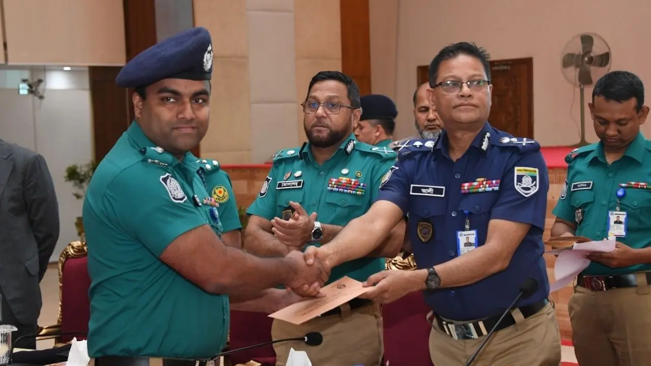 ডিএমপির জুলাইয়ের সেরা মিরপুর বিভাগ, শ্রেষ্ঠ থানাও মিরপুর