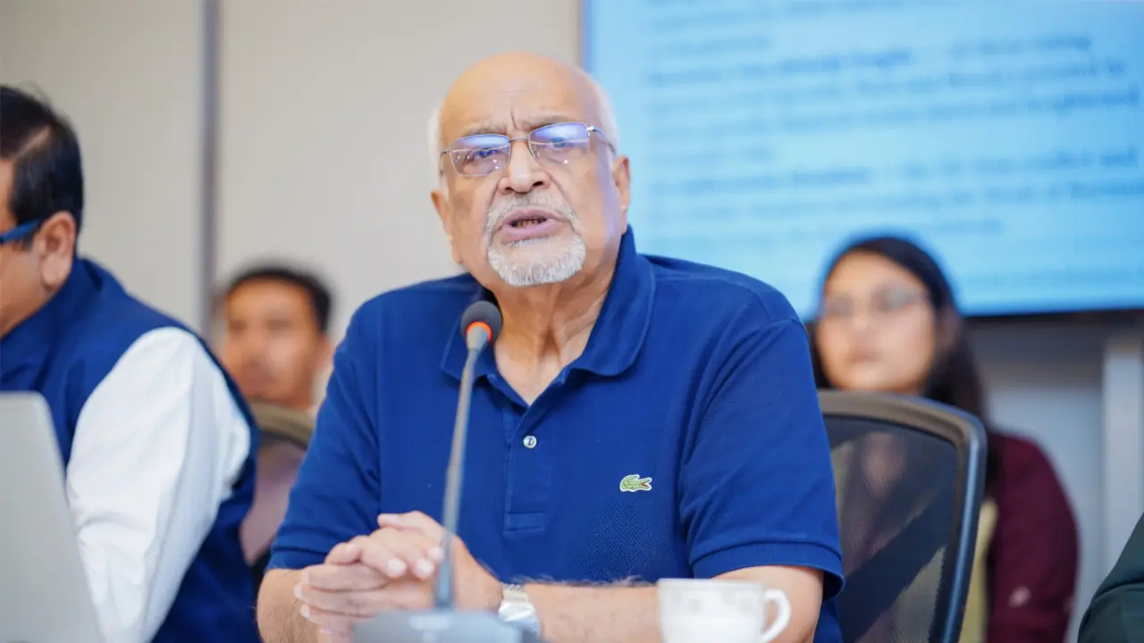 সরকারের ৬ মাস : ১২ সূচকে স্বস্তি, ১৯টিতে গভীর শঙ্কা