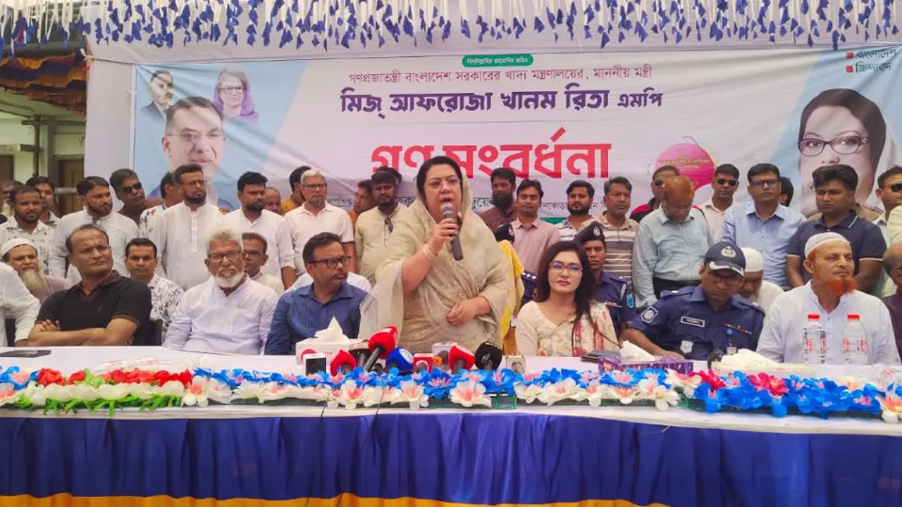 ‘কোনো খাদ্যগুদামে অনিয়ম পাওয়া গেলে ছাড় দেওয়া হবে না’