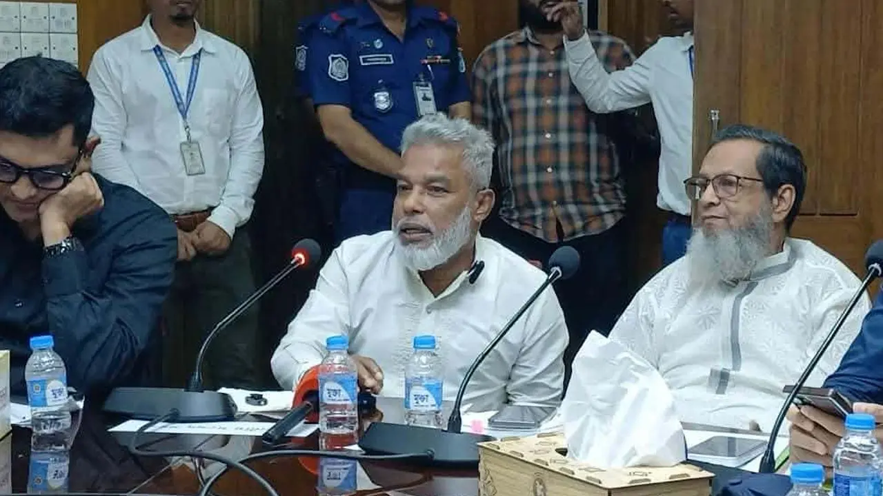 নারায়ণগঞ্জ পুলিশের ‘গোপালি’ তালিকা চাইলেন এমপি মান্নান