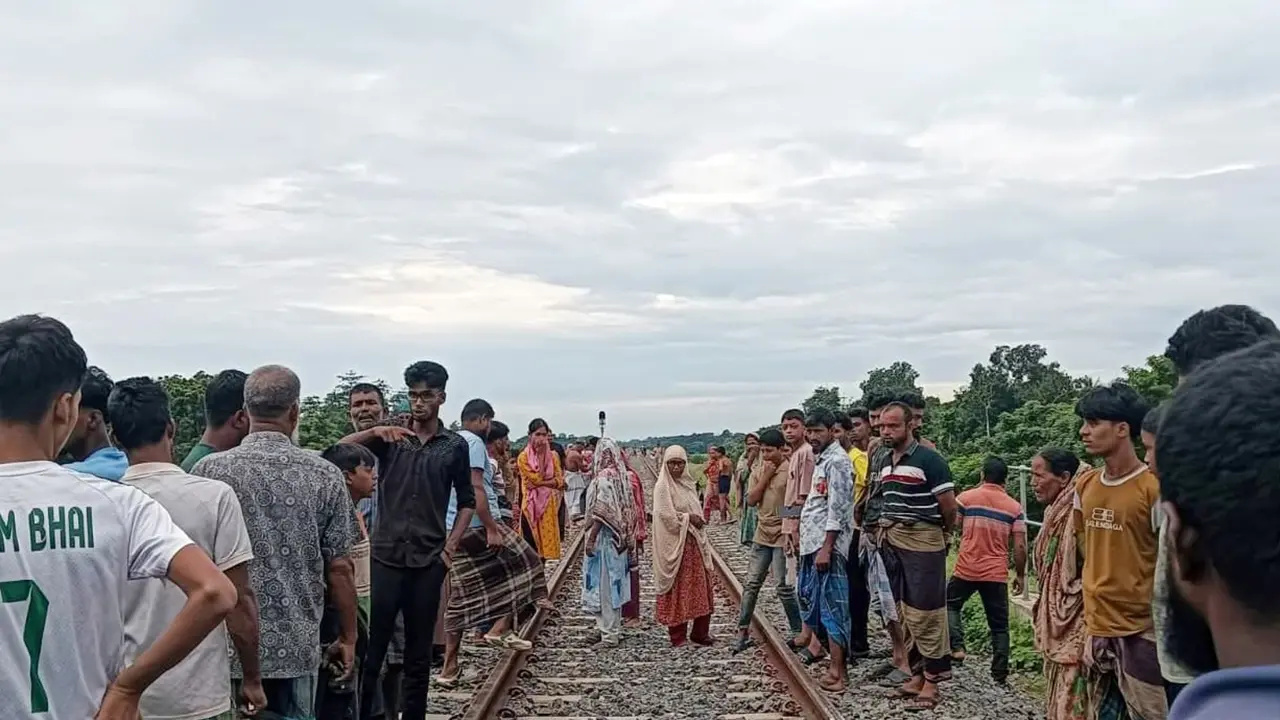 গোপালগঞ্জে ট্রেনে কাটা পড়ে ২ যুবকের মৃত্যু