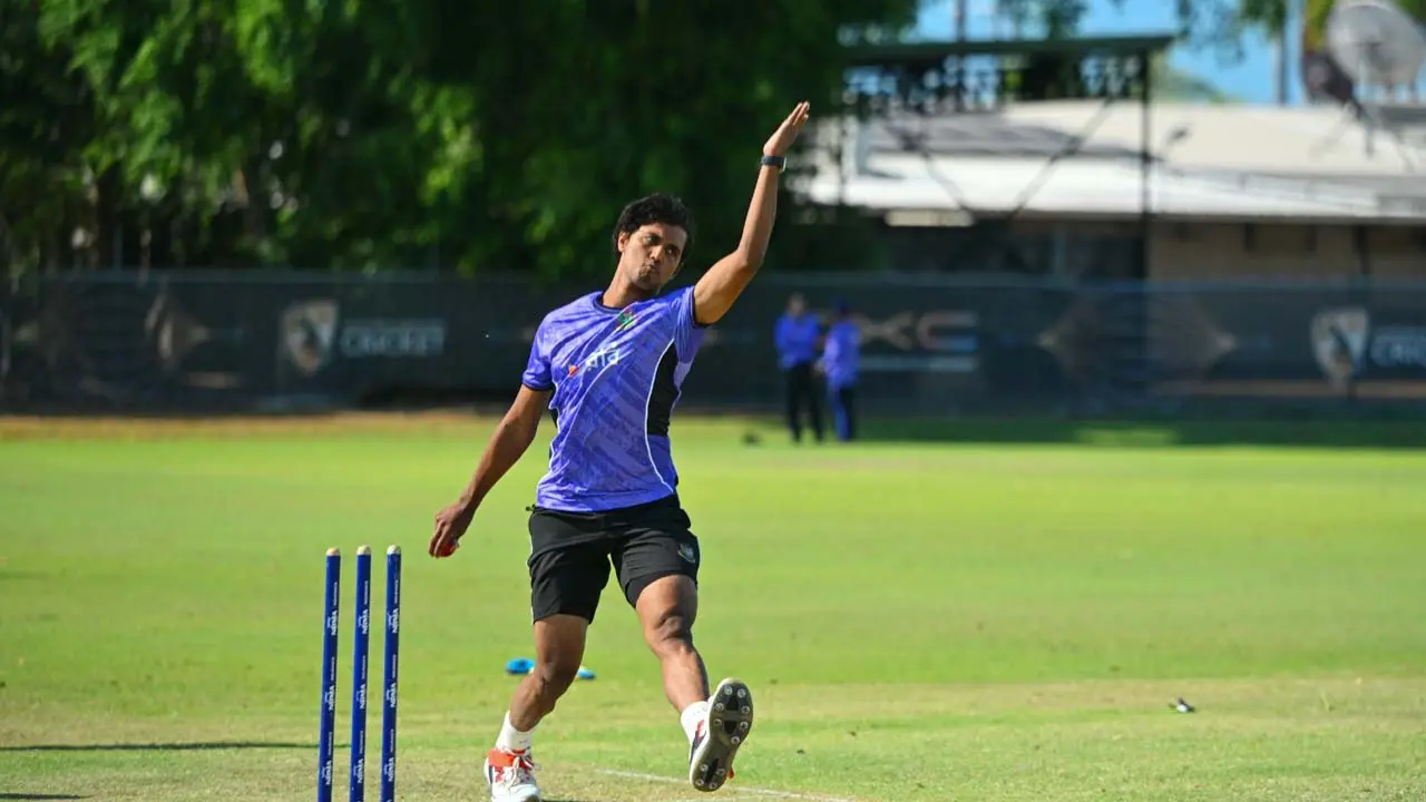 ৪ উইকেট শিকার করে যা বললেন হাসান মাহমুদ