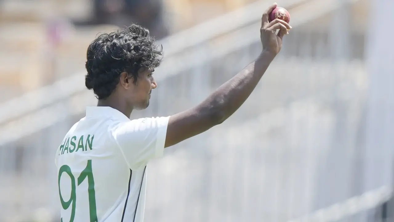 স্মিথকে আউট করা নিয়ে যা বললেন হাসান মাহমুদ