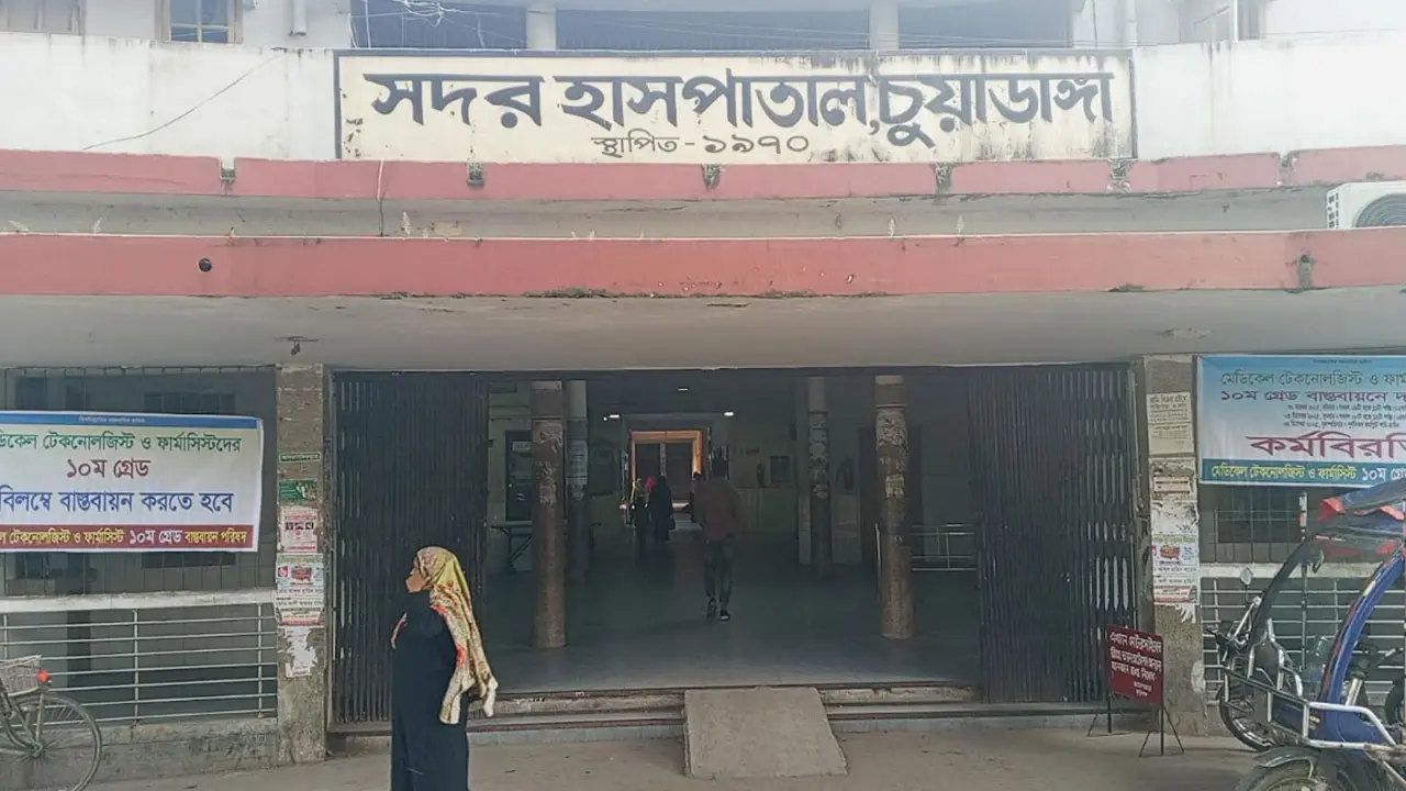 ঘুমন্ত শিশুকে সাপের কামড়, হাসপাতালে নেওয়ার আগেই মৃত্যু