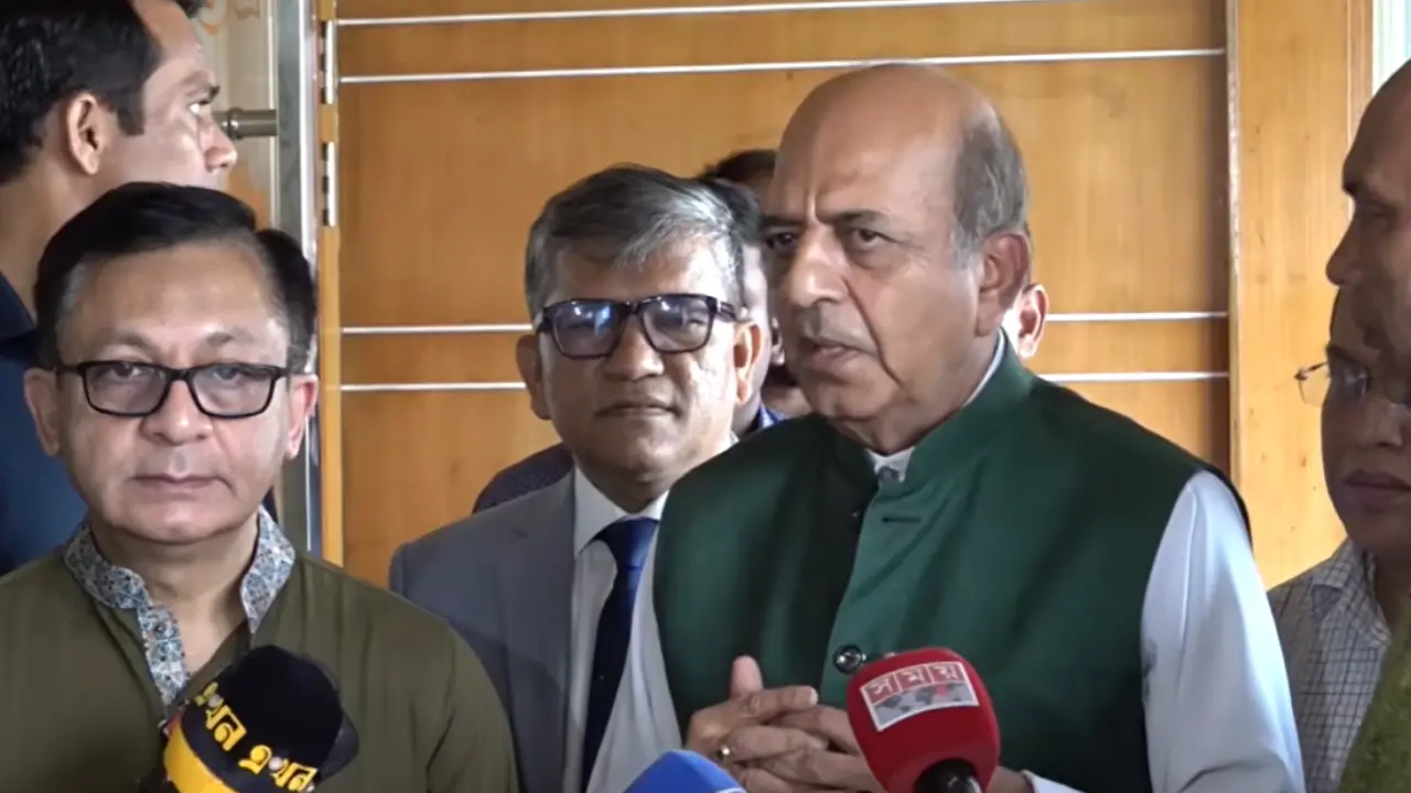 রাজনৈতিক টানাপোড়েন থাকলেও অর্থনীতি এগিয়ে যাবে : ভারতের হাইকমিশনার