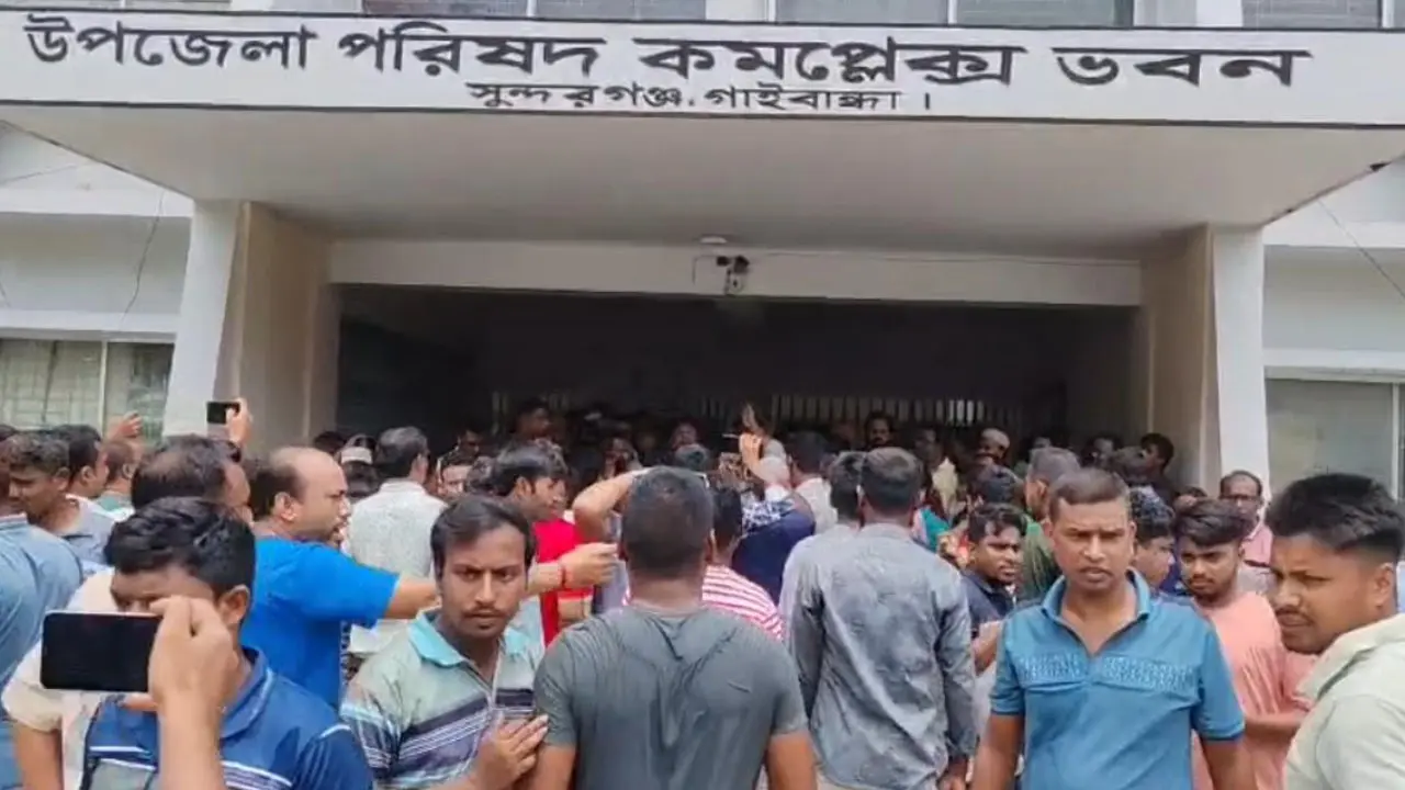 এবার ইউএনও-সমাজসেবা কার্যালয়ে তালা দিল বিএনপির নেতাকর্মীরা