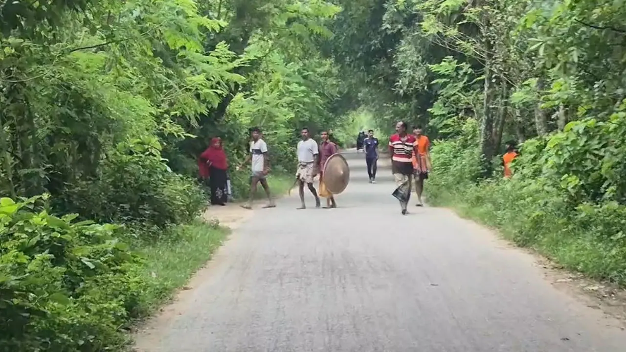 ঝিনাইদহে আধিপত্য বিস্তার নিয়ে দু’পক্ষের সংঘর্ষে আহত ১২