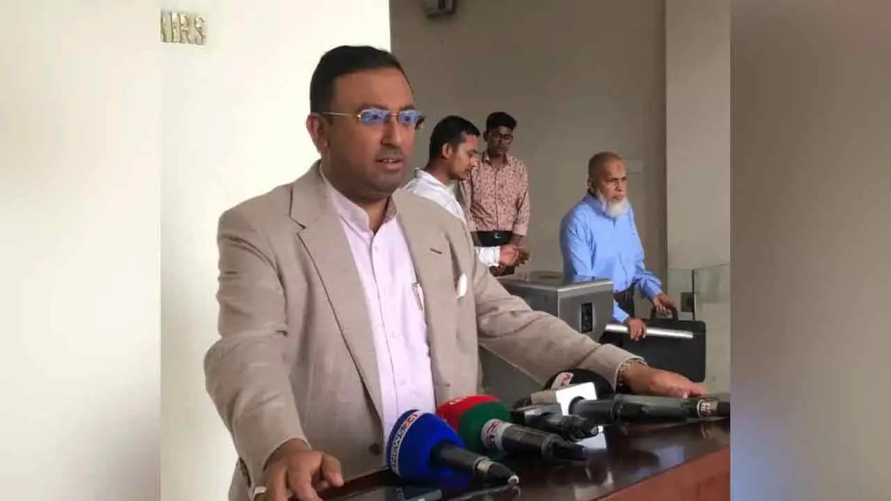 সবার সঙ্গে ভারসাম্যপূর্ণ অবস্থান বজায় রাখছে সরকার : হুমায়ুন কবির