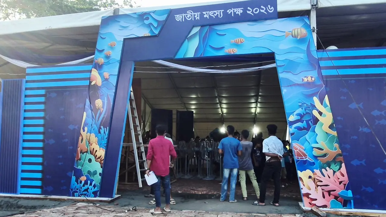 প্রধানমন্ত্রীর সফর ঘিরে কিশোরগঞ্জে উৎসবের আমেজ
