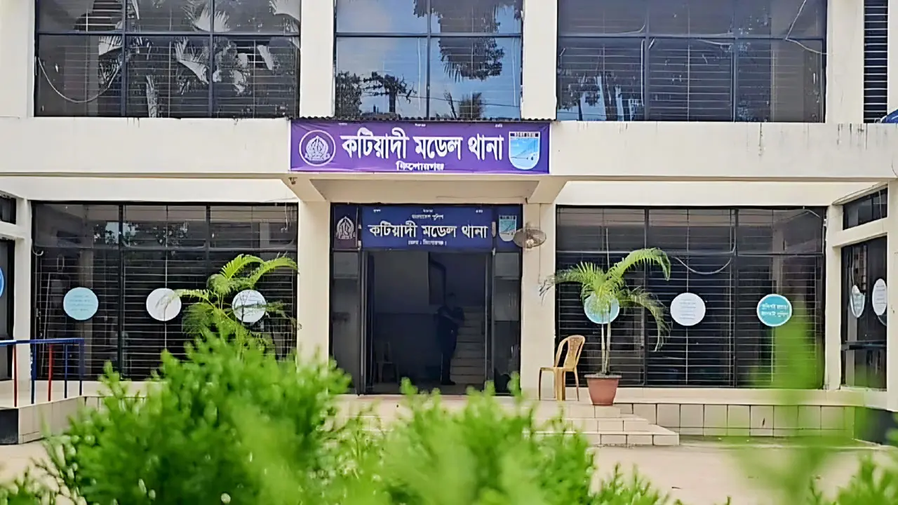 বিলে মাছ ধরতে গেলেন যুবক, রাতে মিলল বুকে ছুরিবিদ্ধ মরদেহ