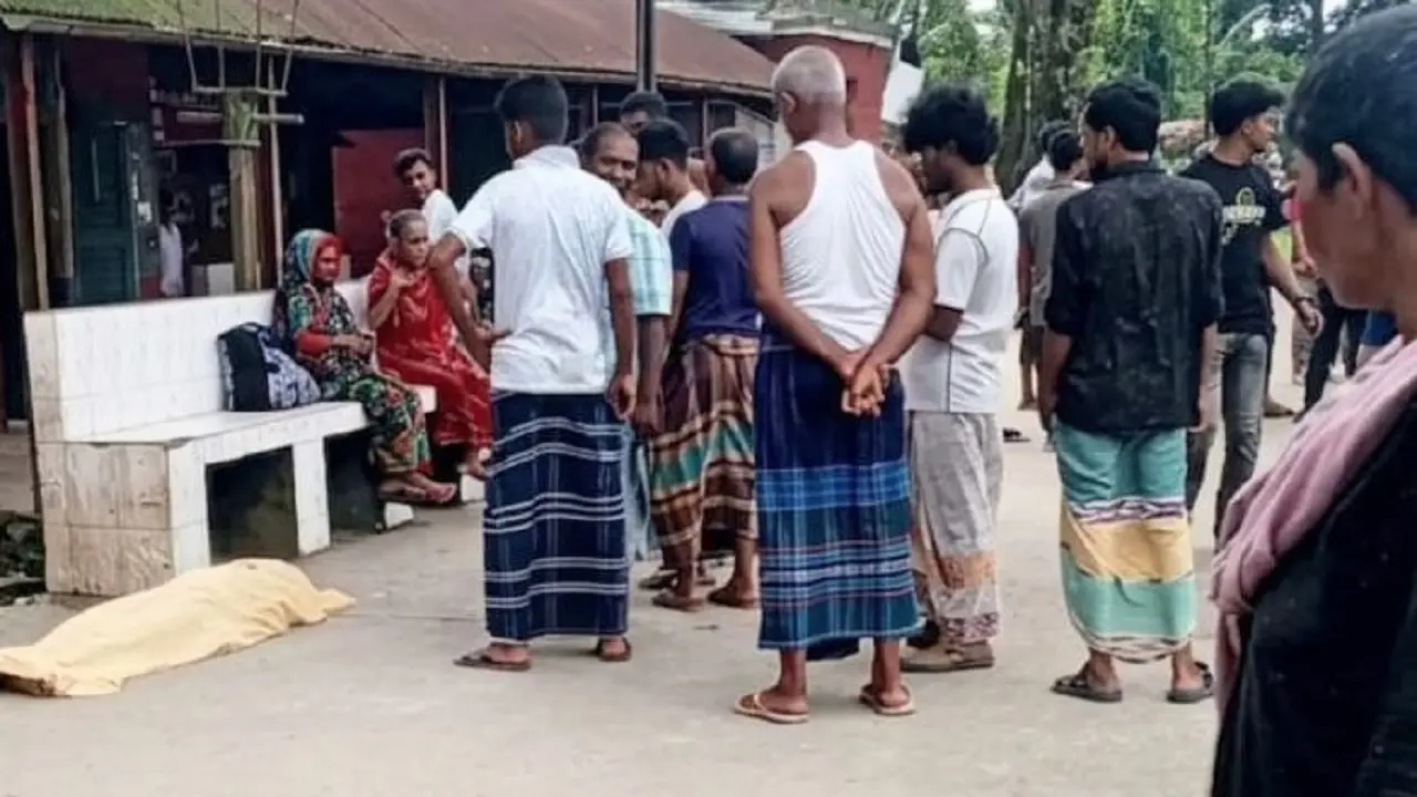 রেলস্টেশনে ট্রেনের ধাক্কায় যাত্রীর মৃত্যু
