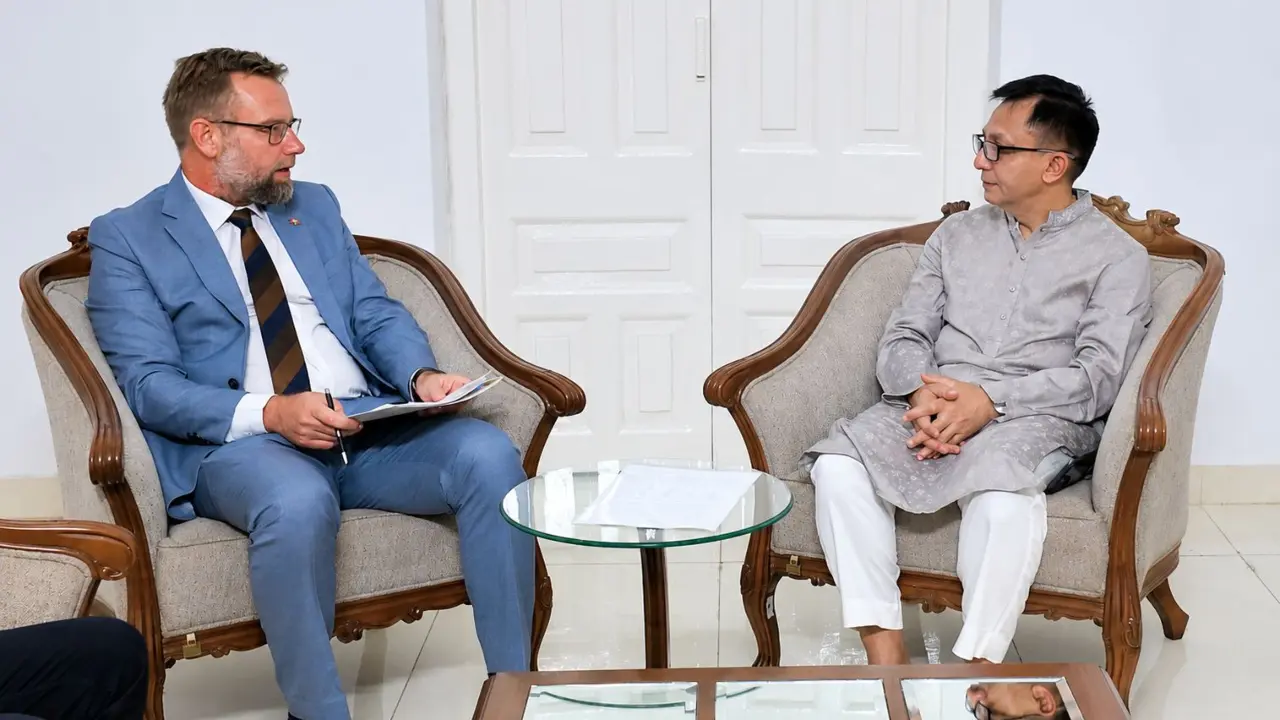 বাংলাদেশের জাহাজ নির্মাণে বিনিয়োগে আগ্রহী মারস্ক লাইন